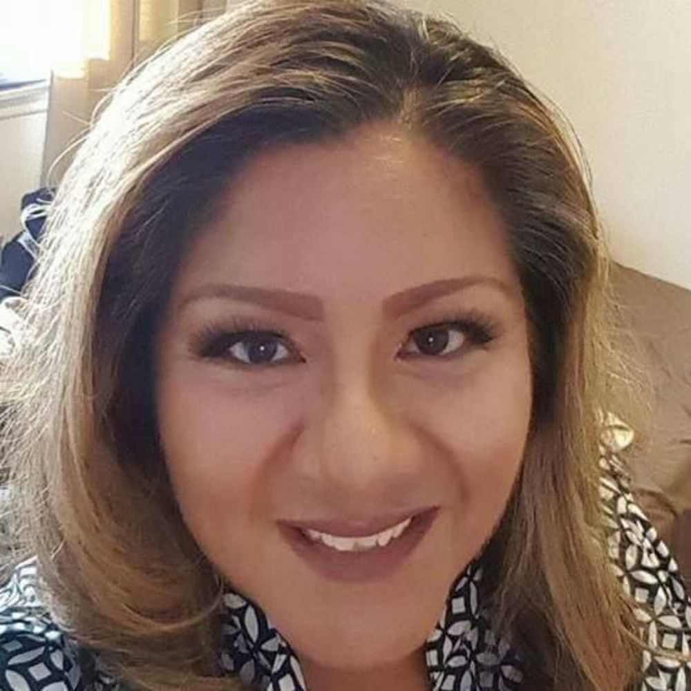 Meet your Posher, Mirta